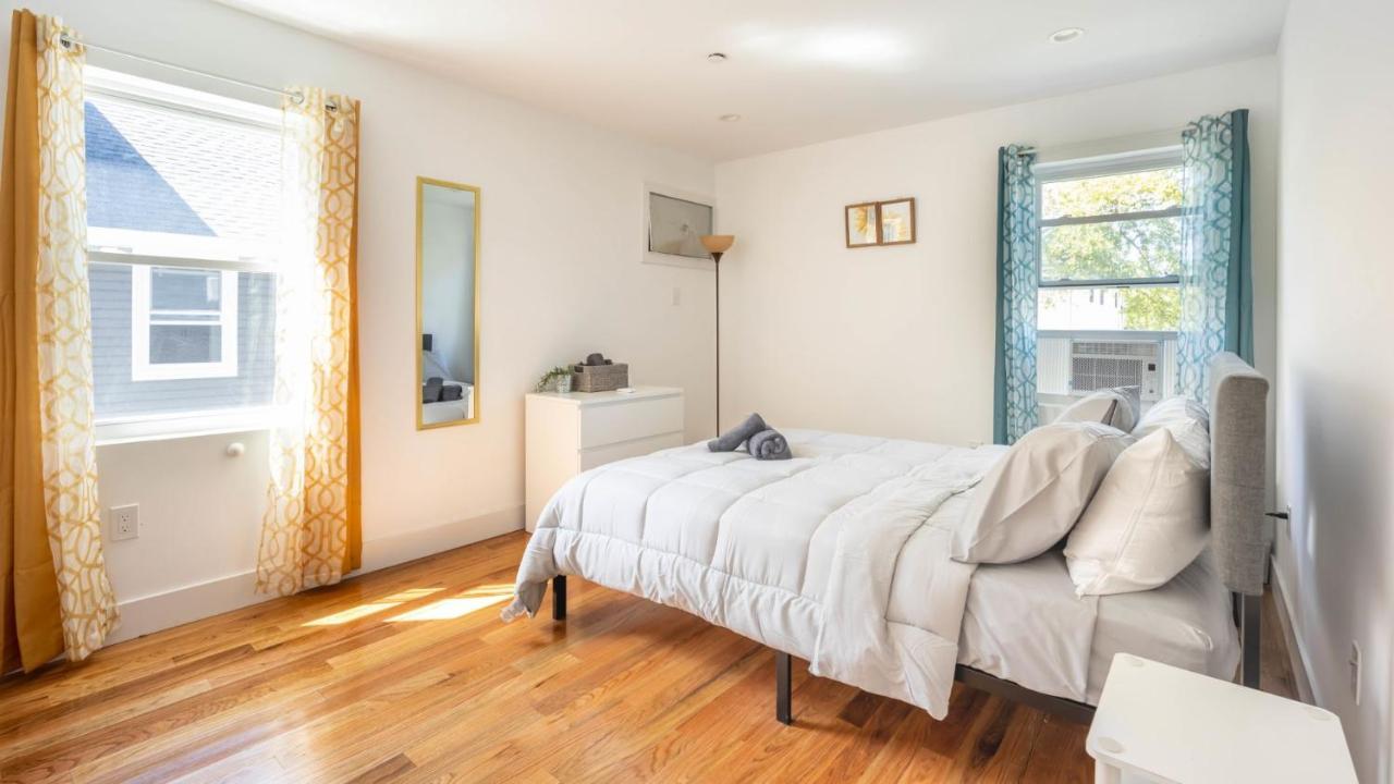 Lovely 3-br In Queens, Near Rockaway Appartement